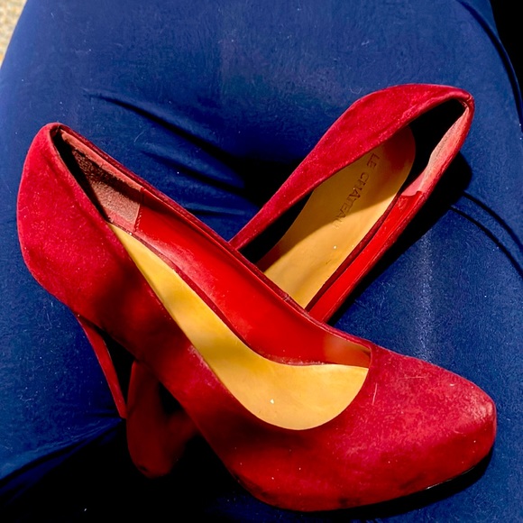 Le château Suede heels 👠 Burgundy size 8 - Picture 1 of 3
